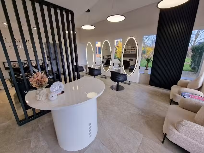 GLAMARI&rsquo;S STUDIO | Hair & Beauty