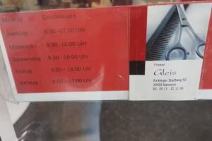 Gleis Friseursalon