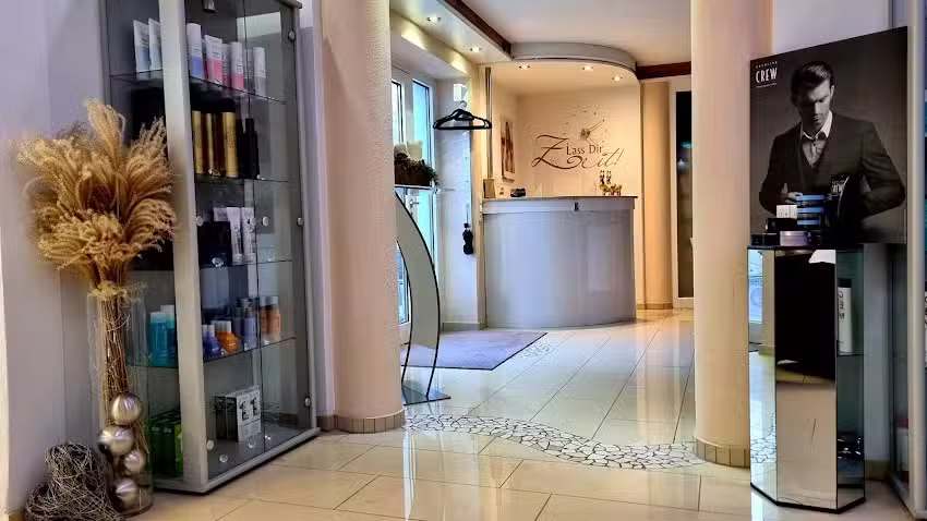 Gl&uuml;cksstr&auml;hne by Jessica Bertele