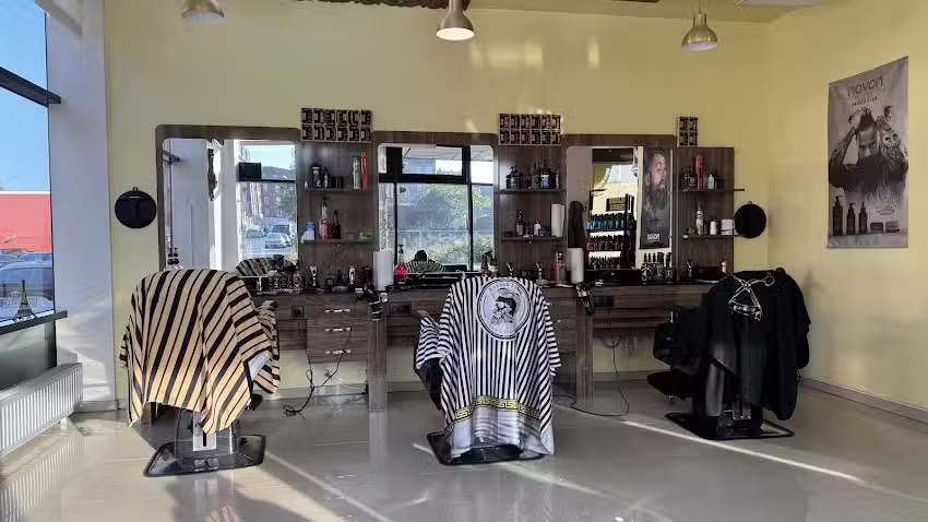 Goldene Schere &ndash; Ihr Friseur in Kiel