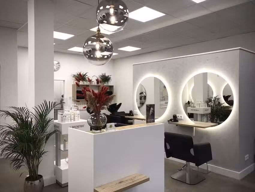 G&uuml;lcan Cihan Coiffeur