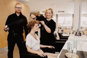 G&uuml;nnewig Haare Haut Make-up