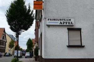 G&uuml;nter Apfel Friseursalon