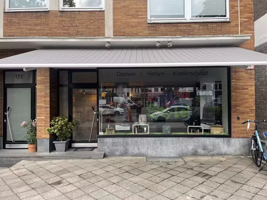 G&uuml;nther&rsquo;s Haarstudio