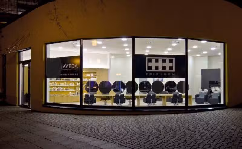 H+ Frisuren AVEDA CONCEPTSALON