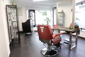 HAAR ARTIST Sonja Guarini