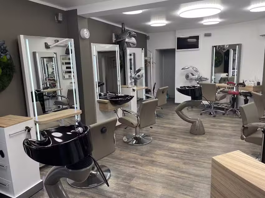 Haare mit Ideen &ndash; Friseur Bernburg & zertifizierter Farbexperte