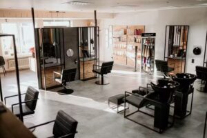 Haargalerie Buxheim by Maria Kull