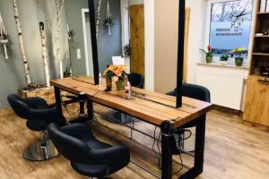 haargenau by Ludwig Konstanze Ludwig-Beyer