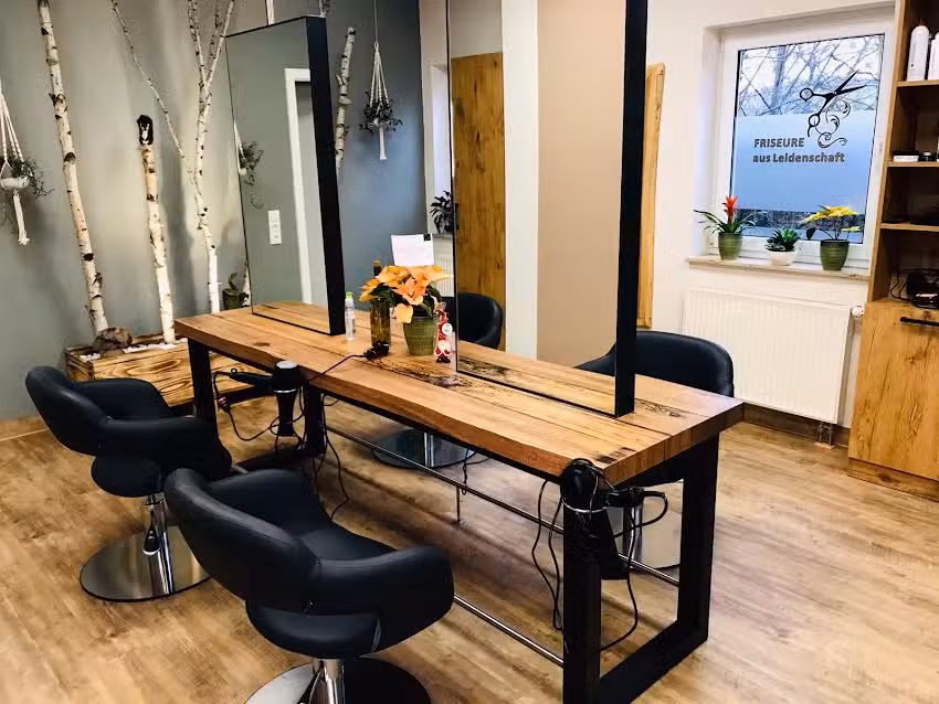 haargenau by Ludwig Konstanze Ludwig-Beyer