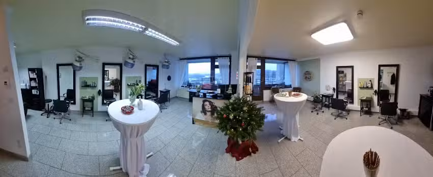 HaarkurZ &ndash; Meisterfriseur in der Residenz Humboldth&ouml;he