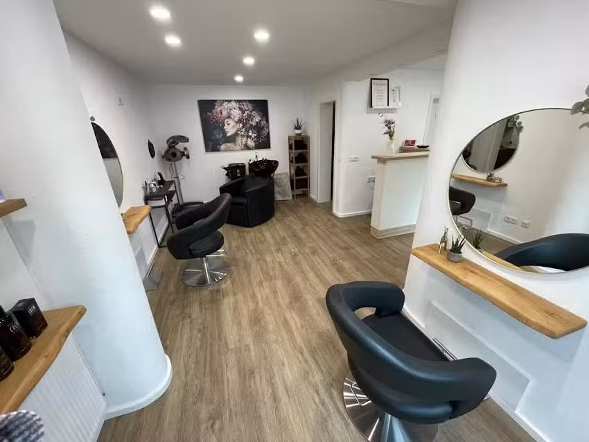 Haarliebe by Marie Lattanzi