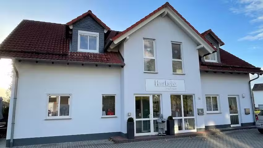 HaarLiebe &ndash; Dein Friseursalon in Lahntal OT Go&szlig;felden