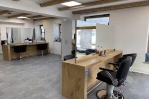 HAARRAUM &ndash; Uschi Elze