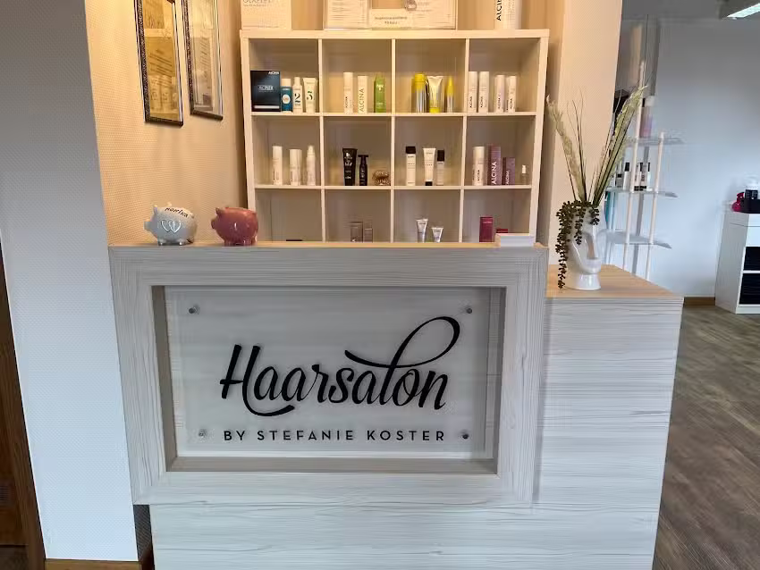 Haarsalon by Stefanie Koster