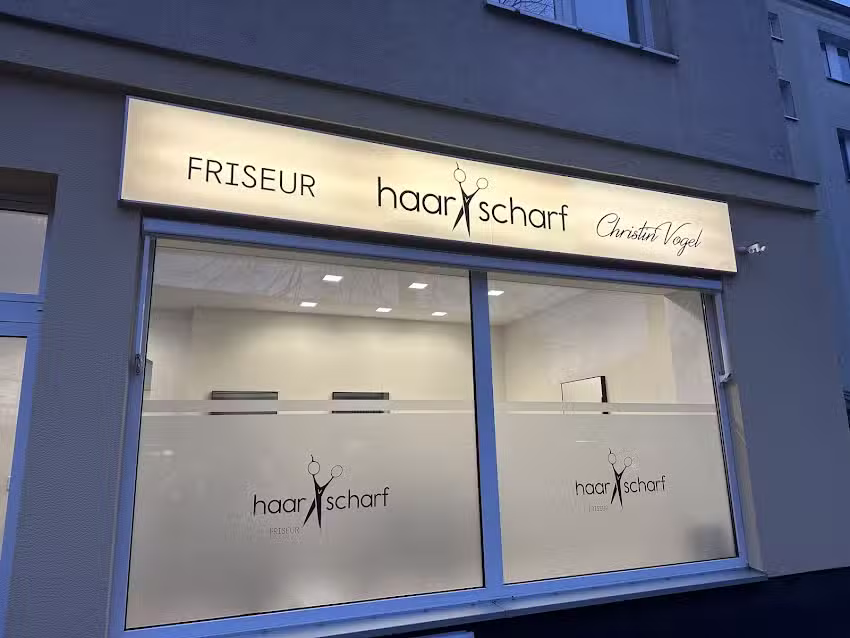 Haarscharf der Friseur und Kosmetik Magdeburg