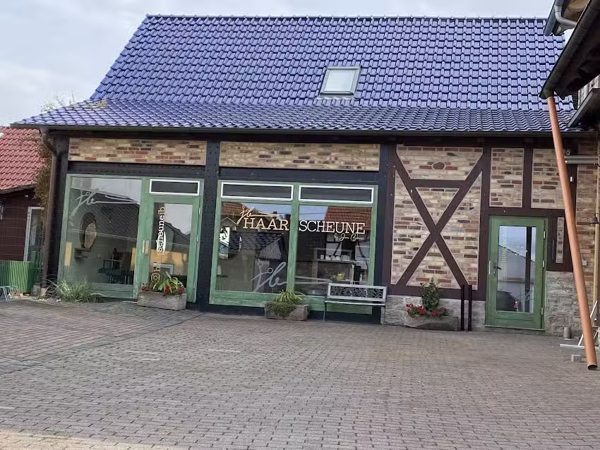 HAARSCHEUNE by jens b&ouml;rner