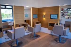 Haarschmiede Studio | Friseur Meerbusch