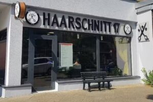 Haarschnitt 17 / Abschnitt 10