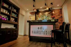 Haarstudio auf der Landwehr