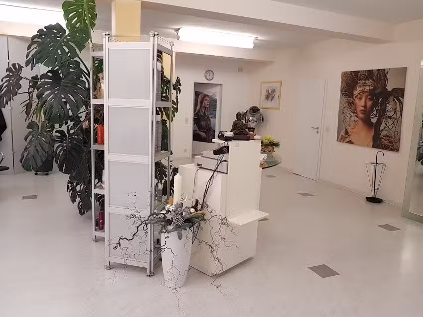 HAARSTUDIO CHRISTINE Inh. Christine Trenkner