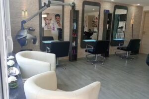 Haarstudio EiNZiGARTiG Rainau – Buch