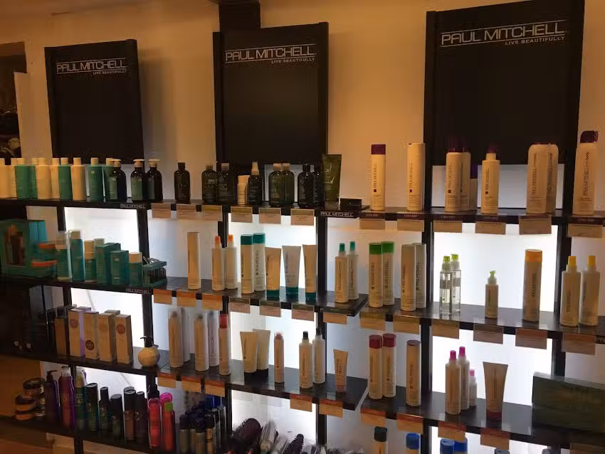 Haarstudio New Image by Iuliana Demasi