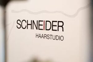 Haarstudio Schneider REDKEN SALON