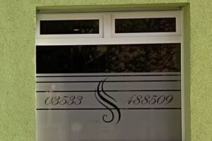 Haarstudio Throne. 2