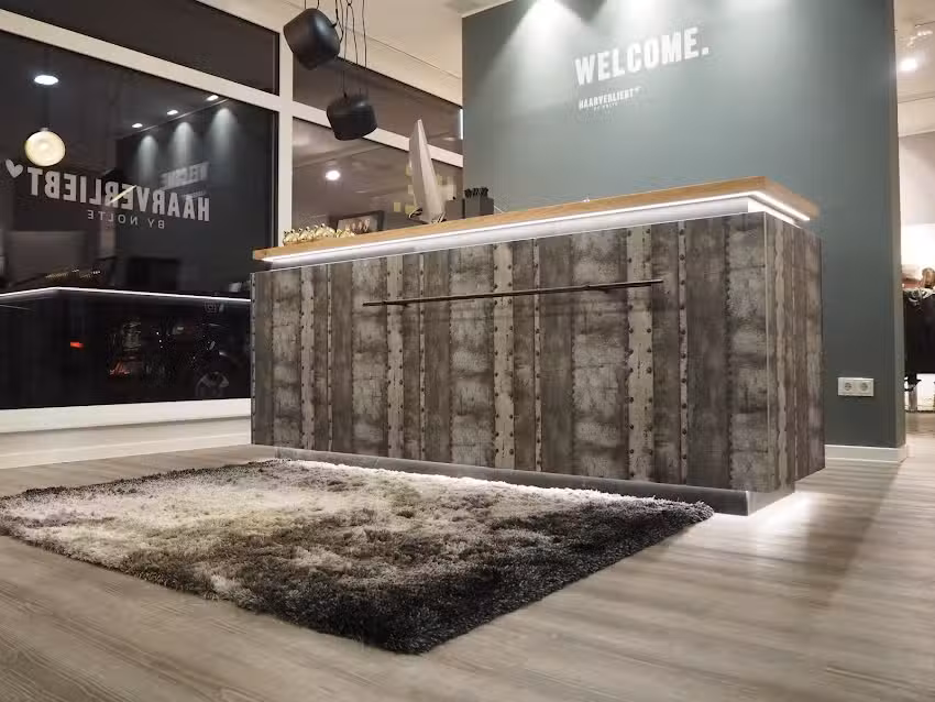 HAARVERLIEBT EMSB&Uuml;REN