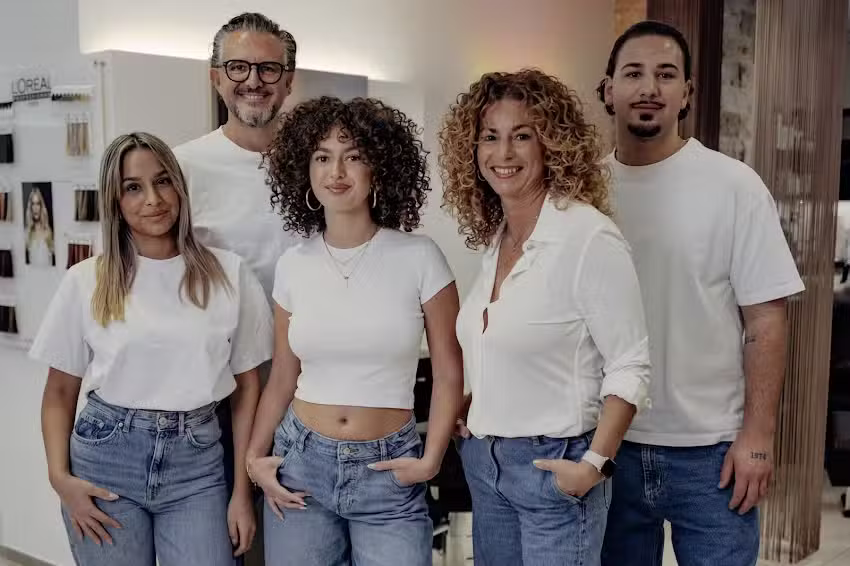 Haarvirus by Alessandro