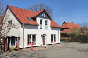 Haarwerk by Carola Kherfani