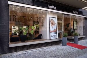 Haarwerk by Cenk Auth