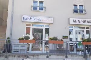Hair & Beauty Am Park ▷ Ihr Friseursalon in Losheim am See &ndash; Britten