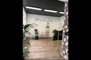 Hair & Beauty Devine Look