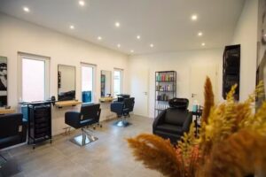 Hair & Beauty Mareike Latifi