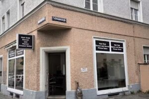 Hair Club-By Tarkan Nürnberg