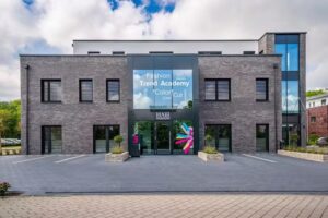 Hair Company Friseur + Shop GmbH & Co. KG