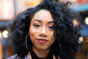 Hair-do & Beautician