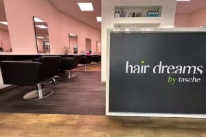 Hair Dreams by Tasche