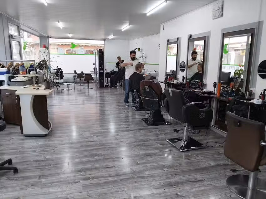 Hair K-Lounge ️ &zwj; ️ ️Omar
