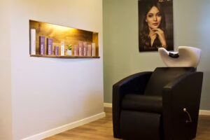 Hair & Make-Up by Angi