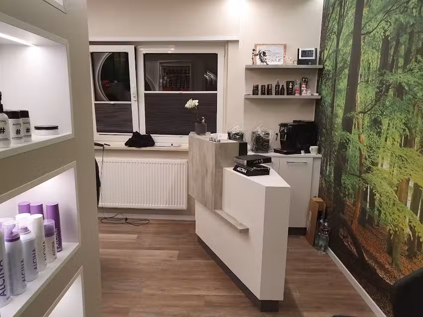 Hair-Style by Sabrina