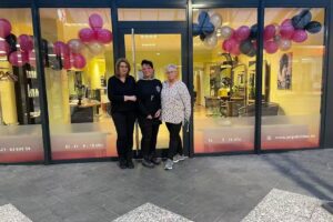 HAIRDESIGN Angi darf das