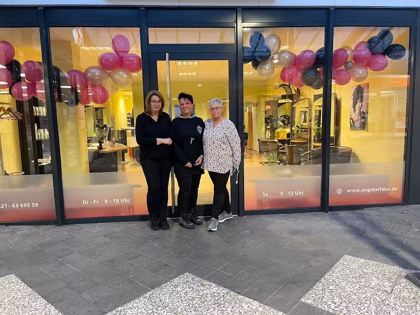 HAIRDESIGN Angi darf das