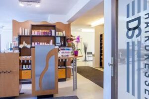 Hairdresser DS( Dae-Suk)