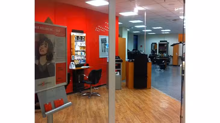 HairExpress Friseur Galeria Kaufhof D&uuml;ren