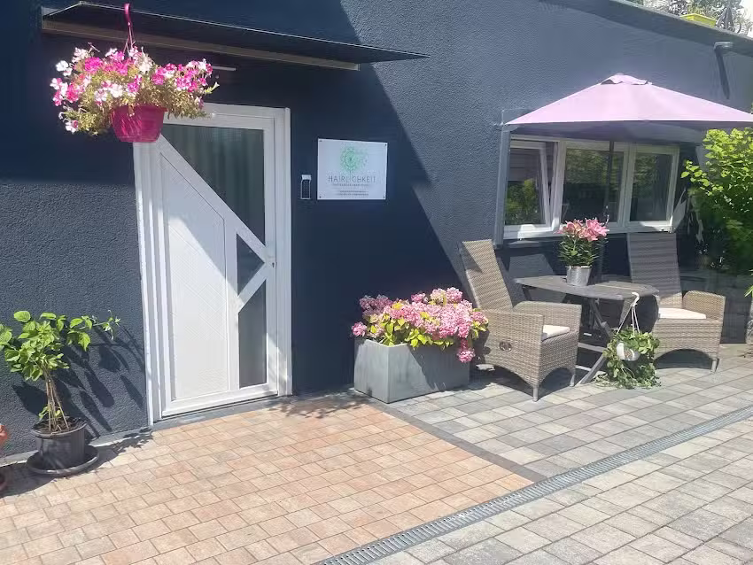 Hairlichkeit UG &ndash; by Lucy &ndash; Dauerhafte Haarentfernung | Diodenlaser Studio