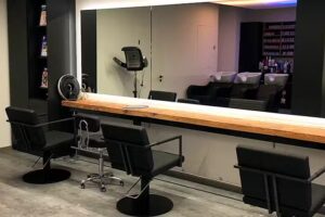 Hairstyling by Jenny Sixt