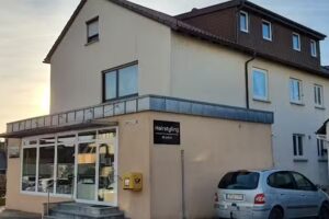 Hairstyling by Lucia